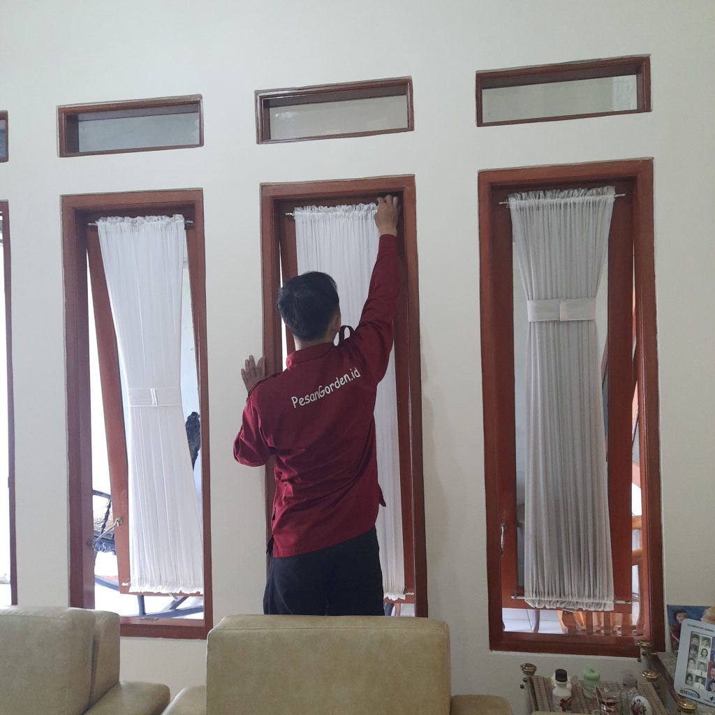 Pemasangan gorden kupu kupu di daerah cibubur