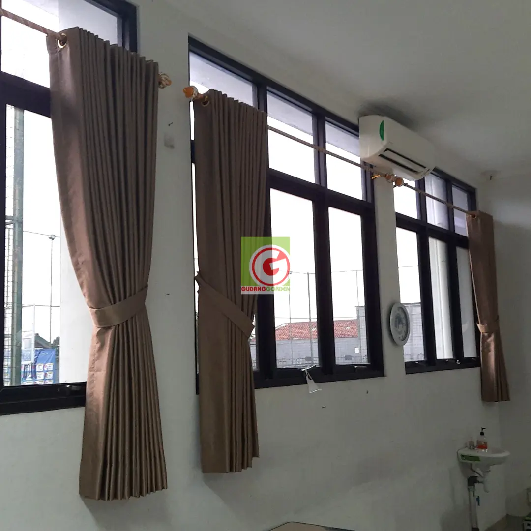 produk gorden smokring sekolah